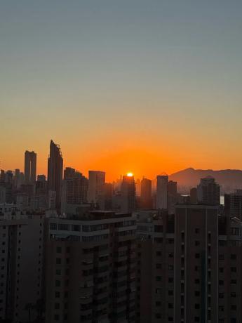 Piso en avenida Mestral, 5 d