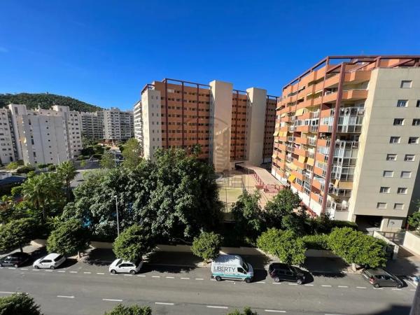 Piso en calle Marinada, 5