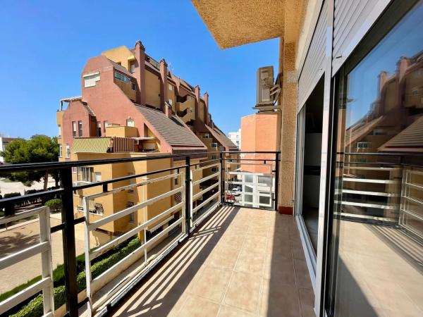 Piso en ferrocarril s/n