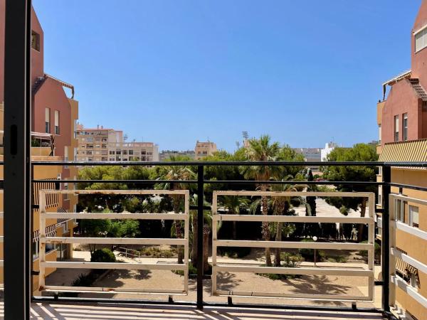 Piso en ferrocarril s/n