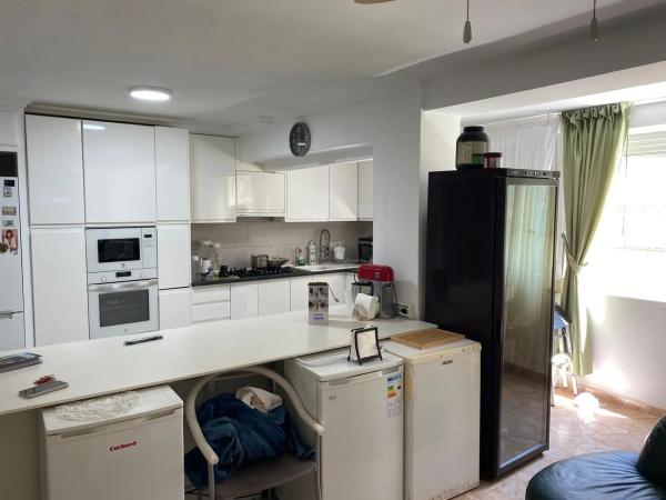 Piso en calle Ciutat de València