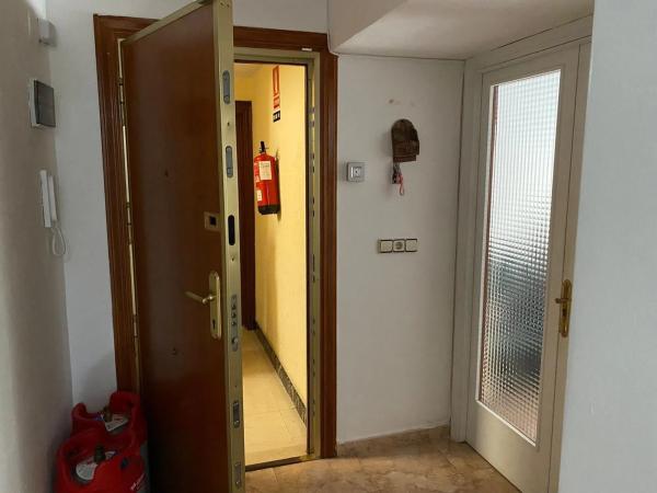 Piso en calle Ciutat de València