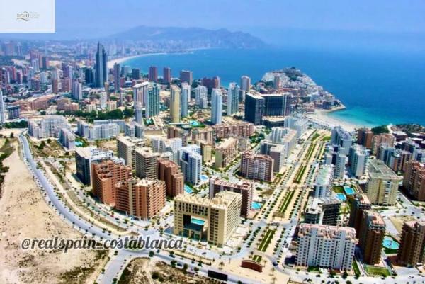 Piso en calle Gregal