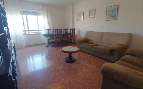 Piso en avenida de Benidorm