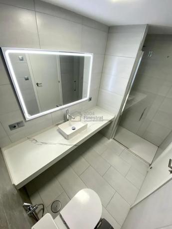 Piso en avenida Rosa de los Vientos