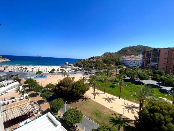 Piso en avenida Rosa de los Vientos