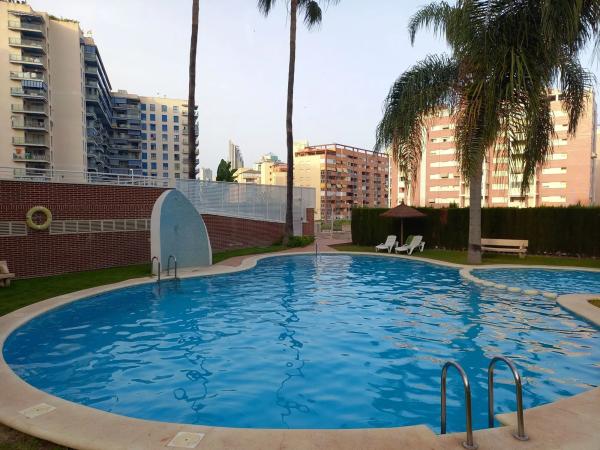 Piso en calle Gregal, 2