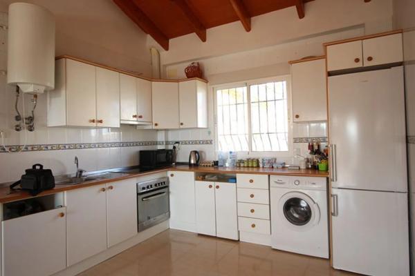 Piso en calle Bélgica, 6