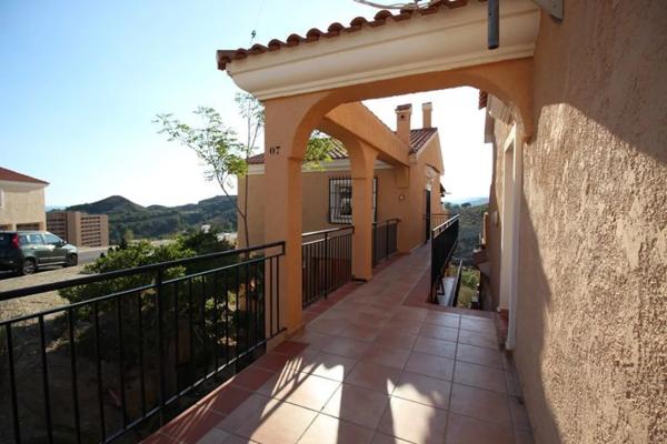 Piso en calle Bélgica, 6