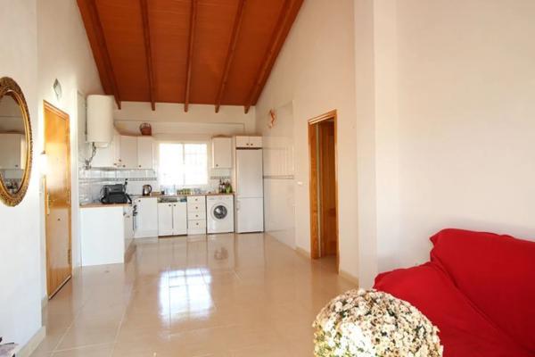 Piso en calle Bélgica, 6