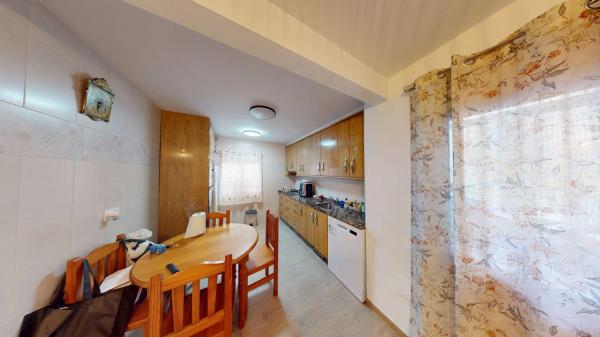 Piso en calle Algesires s/n