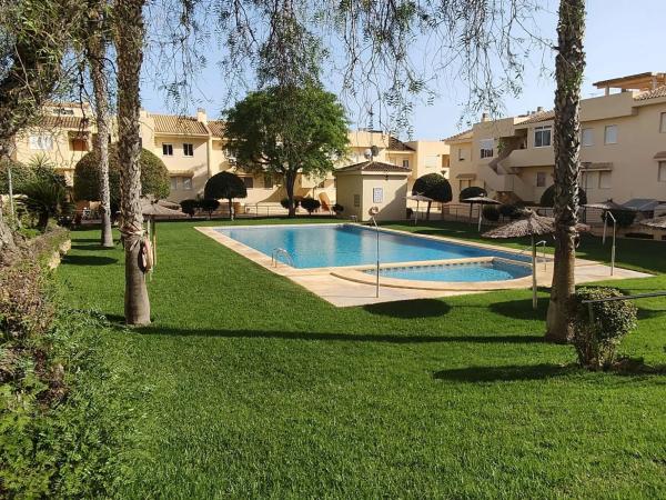 Chalet pareado en carretera del Port, 2