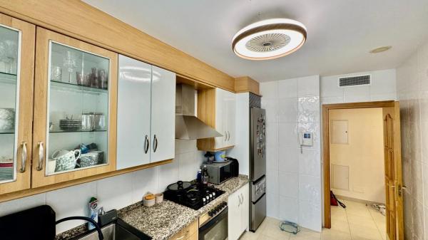 Piso en avenida Rosa dels Vents