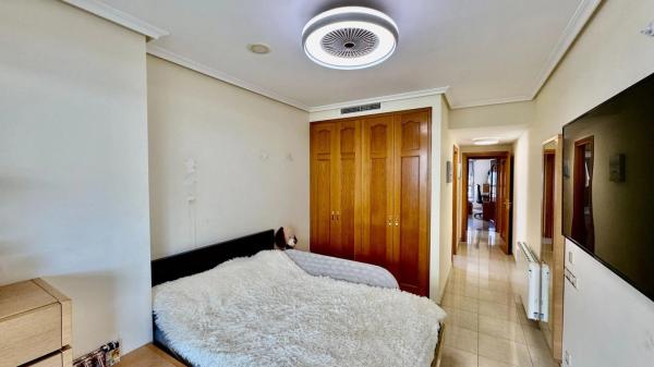 Piso en avenida Rosa dels Vents