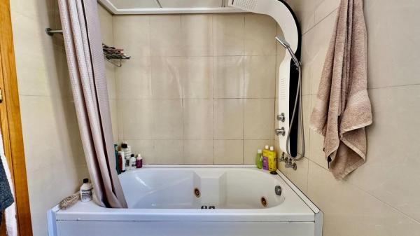 Piso en avenida Rosa dels Vents