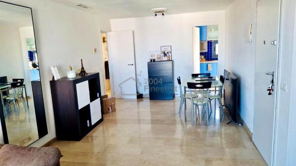 Piso en calle Marinada