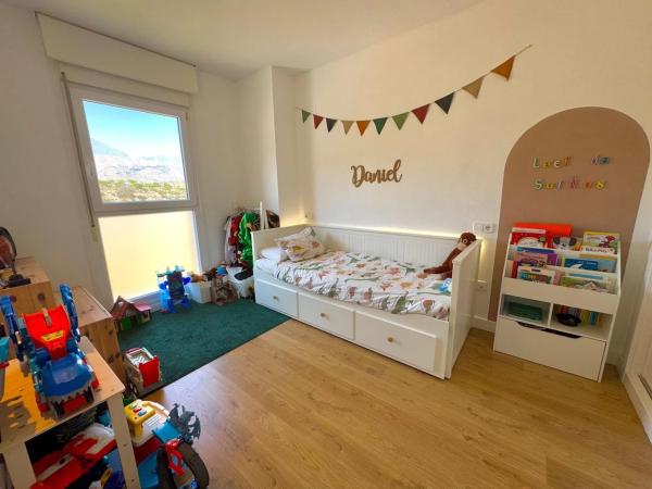 Piso en Barrio Las Azaleas - Alkadir