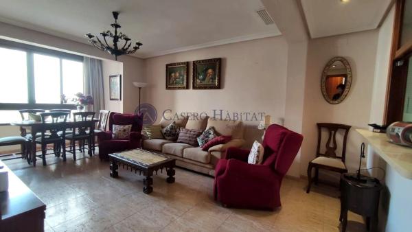 Casa independiente en calle Ciutat de Castelló, 36