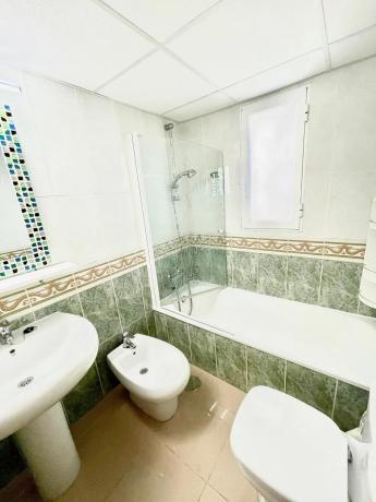 Piso en avenida mariners de la vila joiosa, 17