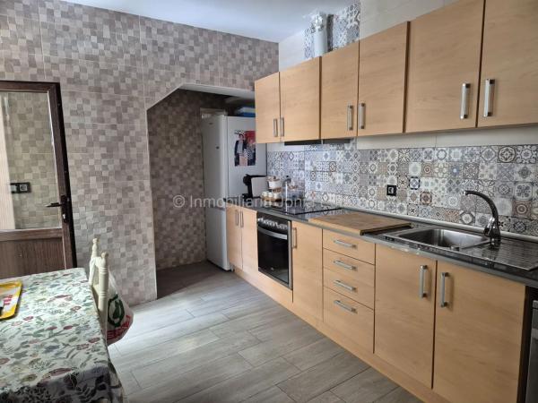 Ático en calle Hernán Cortés