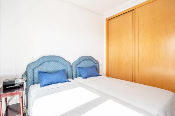 Ático en calle Finlandia