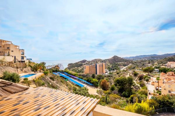 Ático en calle Finlandia