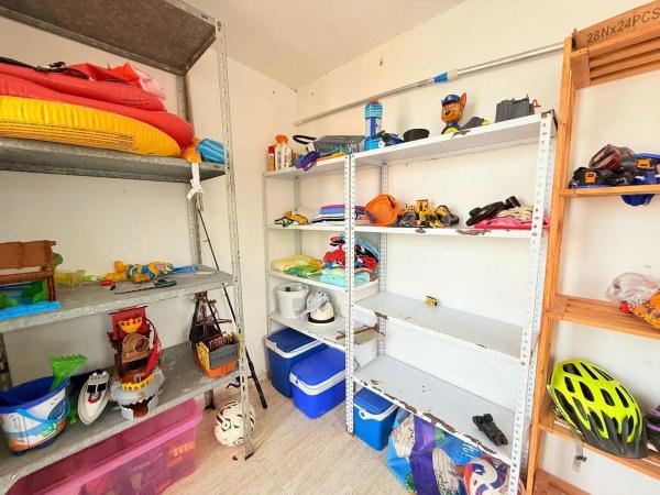 Casa independiente en calle Callosa d'en Sarrià