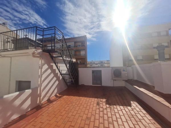 Chalet pareado en calle Ciutat de Castelló