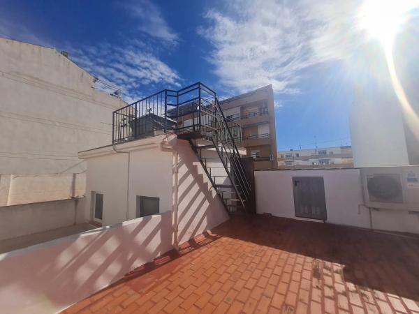 Chalet pareado en calle Ciutat de Castelló