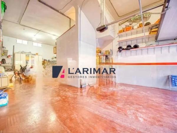 Chalet adosado en calle Trident, 18