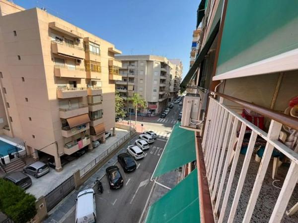 Piso en avenida Vicente Blasco Ibañez, 18