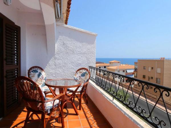 Chalet pareado en avenida Catalanet, 37