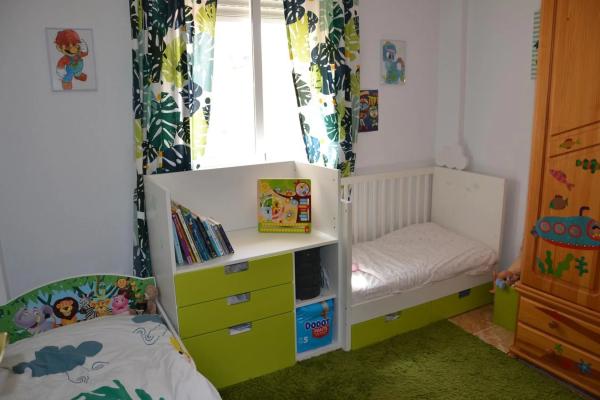 Casa independiente en avenida de Portugal