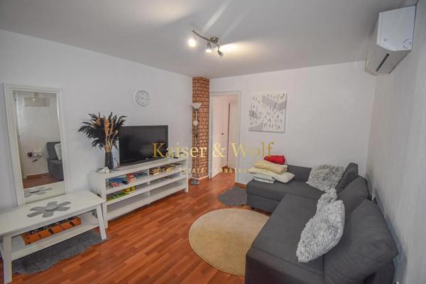 Piso en avenida Canalejas