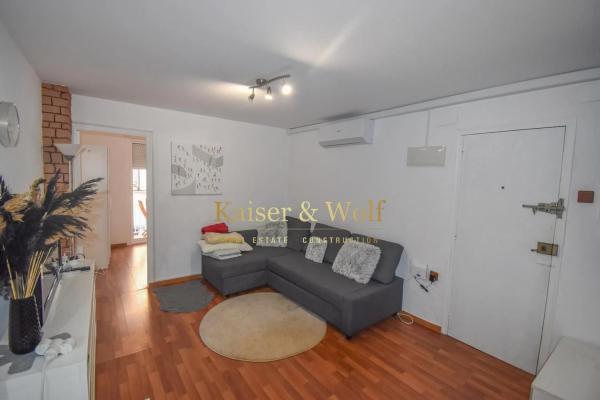 Piso en avenida Canalejas