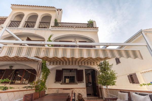 Chalet pareado en calle del Cadafal