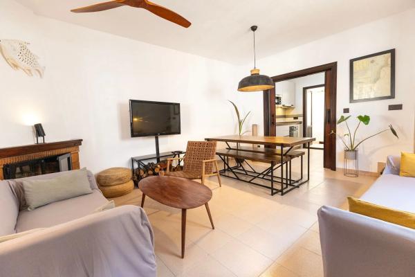 Chalet pareado en calle del Cadafal