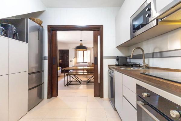 Chalet pareado en calle del Cadafal