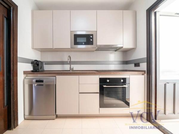 Chalet adosado en calle del Cadafal