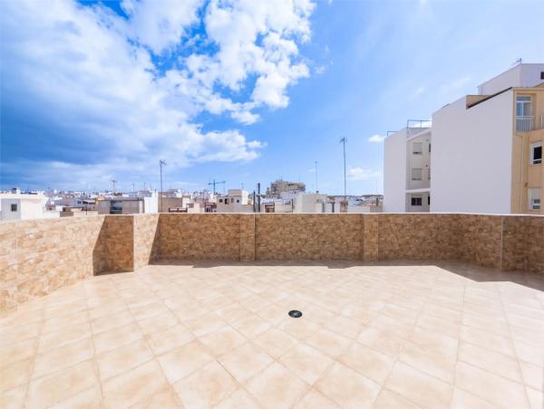 Ático en calle Gabriel Miró