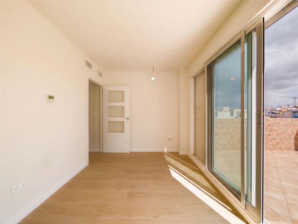 Ático en calle Gabriel Miró