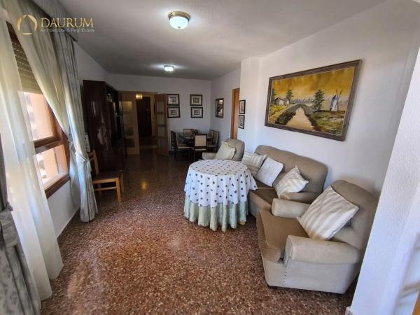 Piso en avenida Albacete