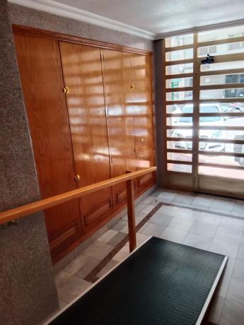 Piso en avenida Canalejas