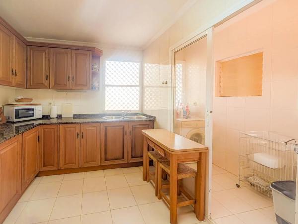 Casa independiente en avenida de la Armada Española