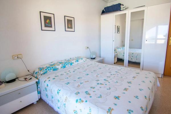 Casa independiente en avenida de la Armada Española