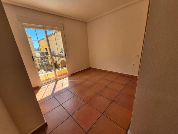 Chalet adosado en calle Gerona, 7