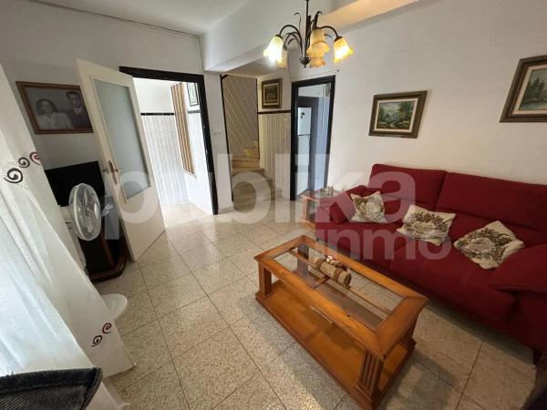 Chalet adosado en calle Maestro Alfosea, 32