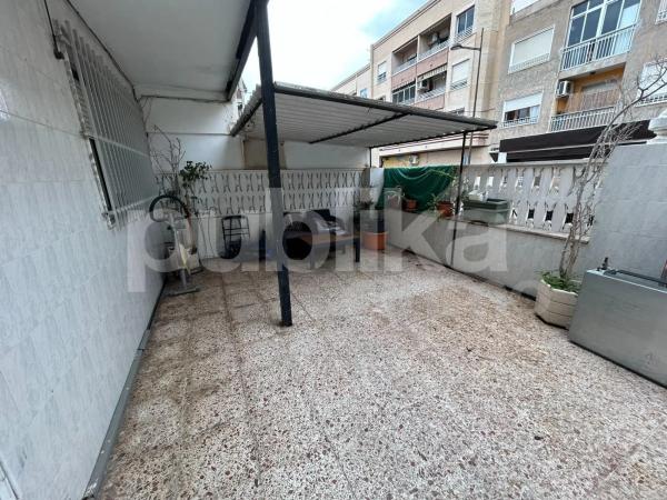 Chalet adosado en calle Maestro Alfosea, 32