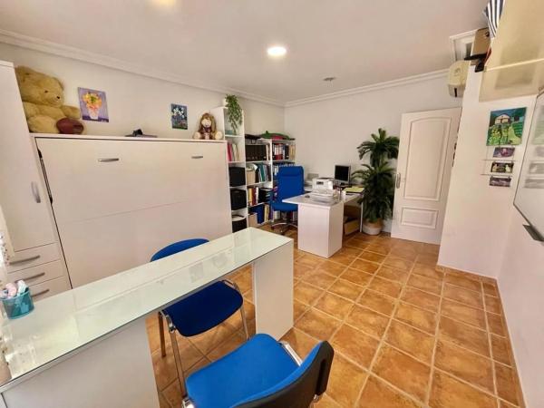 Casa independiente en calle Maestro Serrano