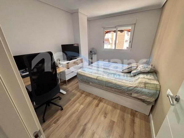 Piso en glorieta del Carrascos, 3 -a